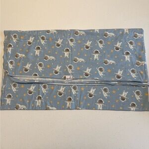 NWOT- Copper Pearl gender neutral baby blanket